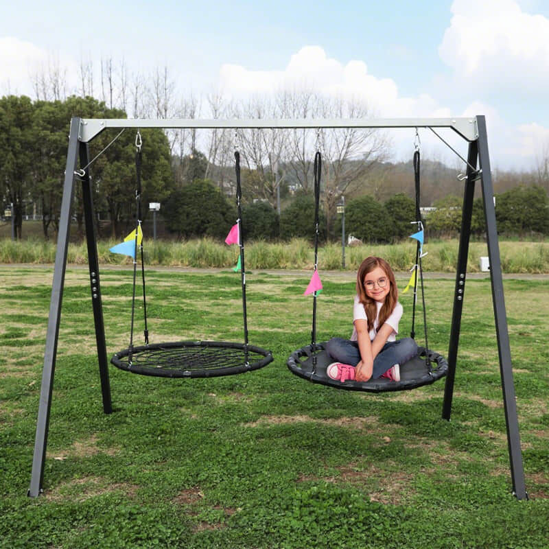 金属製の子ども用ブランコです ブランコ 屋外遊具 金属製 ぶらんこ 大型遊具 組立簡単 お庭適用 子供